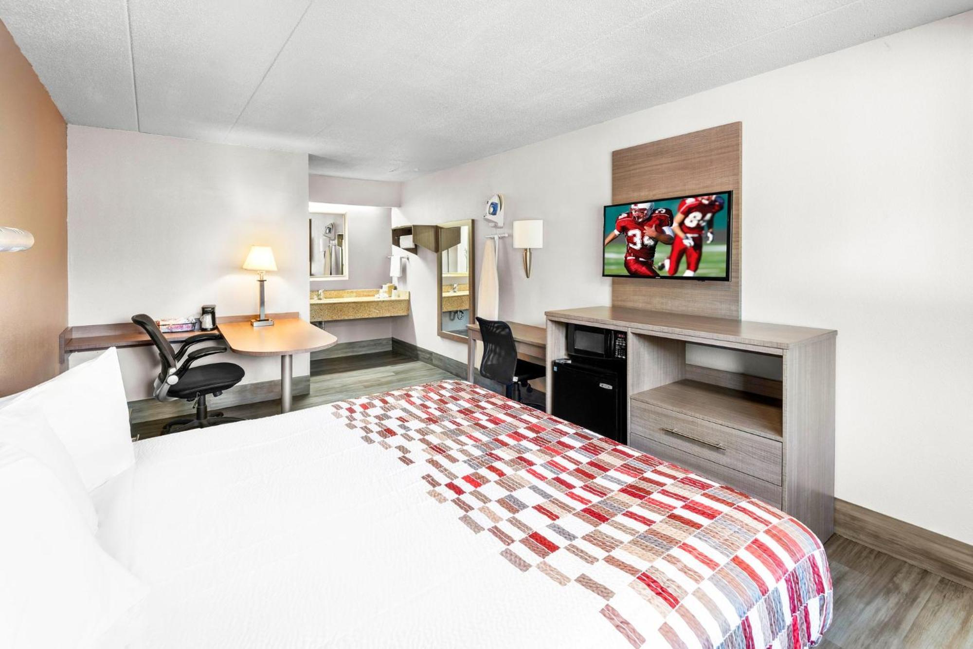 Red Roof Inn Indianapolis North - College Park מראה חיצוני תמונה